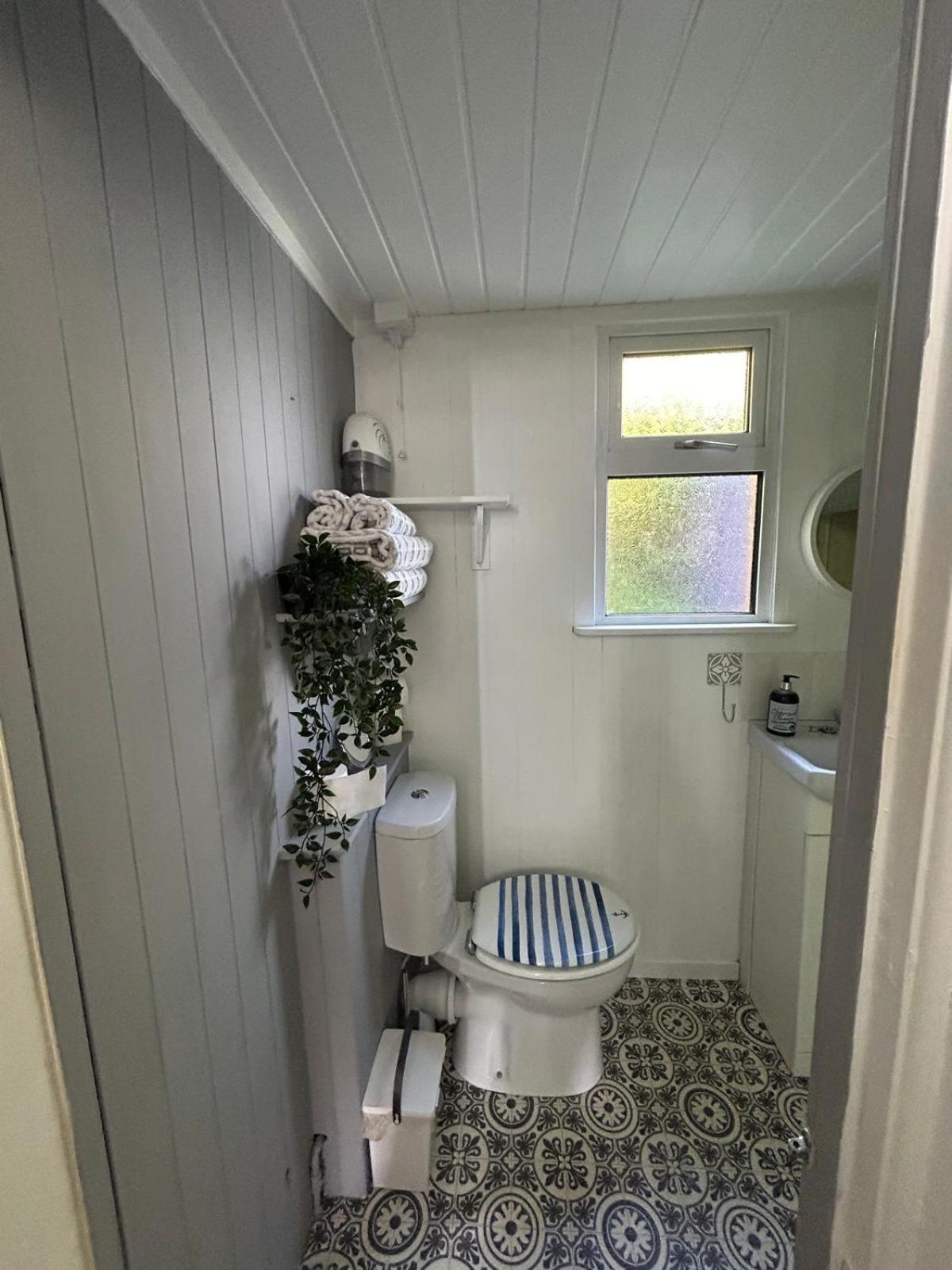 The Chalet By Hip Haus Humberston Extérieur photo
