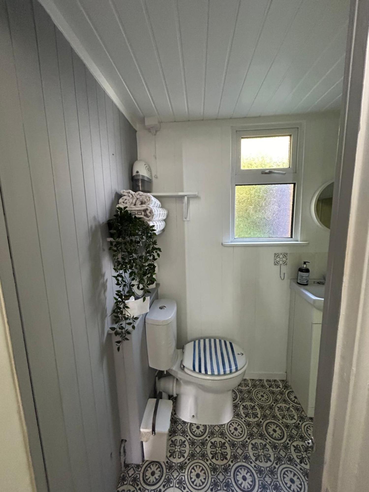 The Chalet By Hip Haus Humberston Extérieur photo