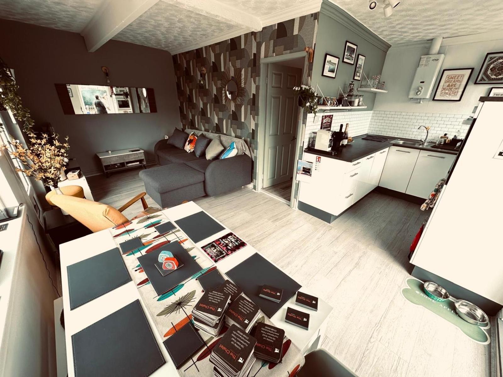 The Chalet By Hip Haus Humberston Extérieur photo